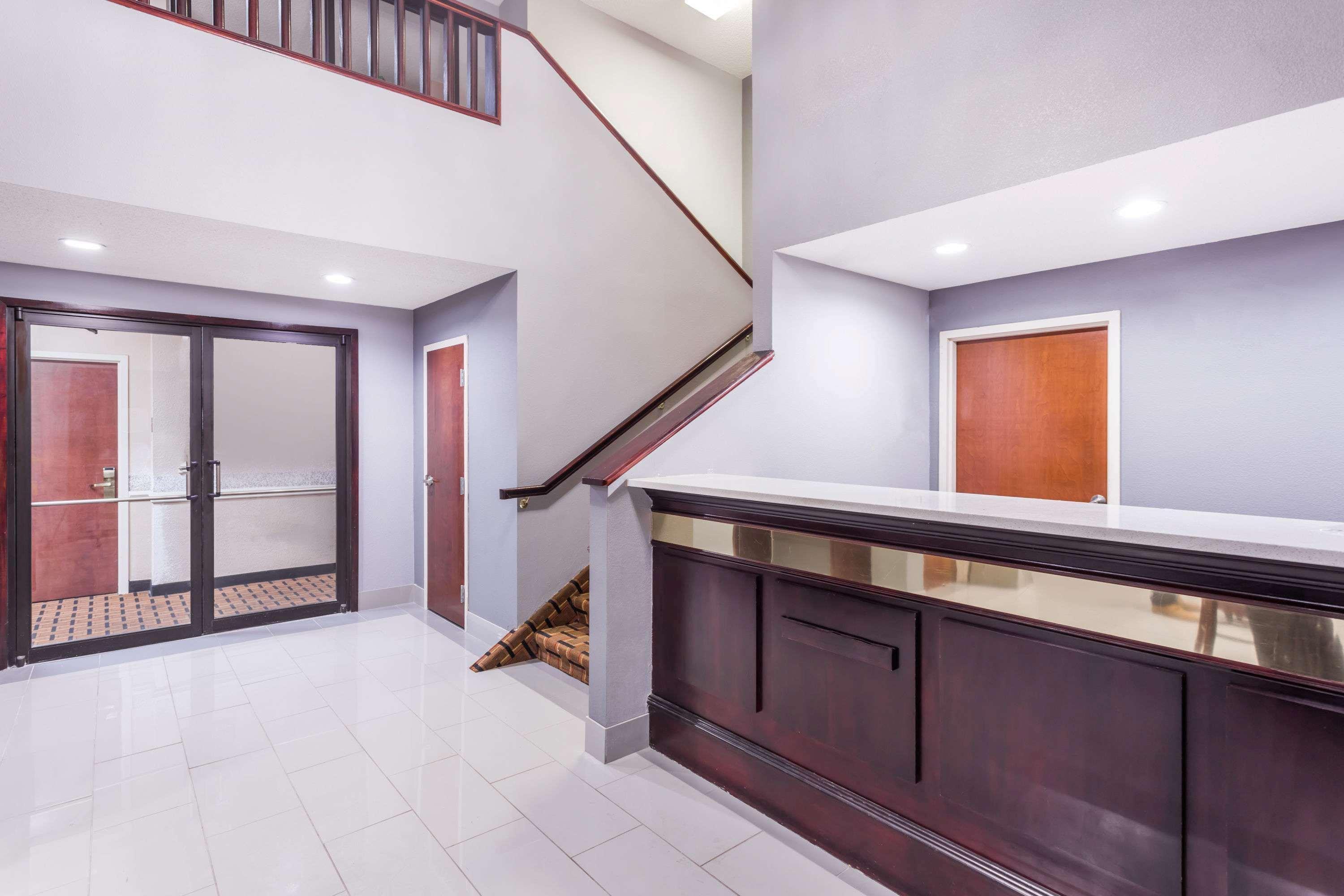 Super 8 By Wyndham Greer/Spartanburg Area Bagian luar foto