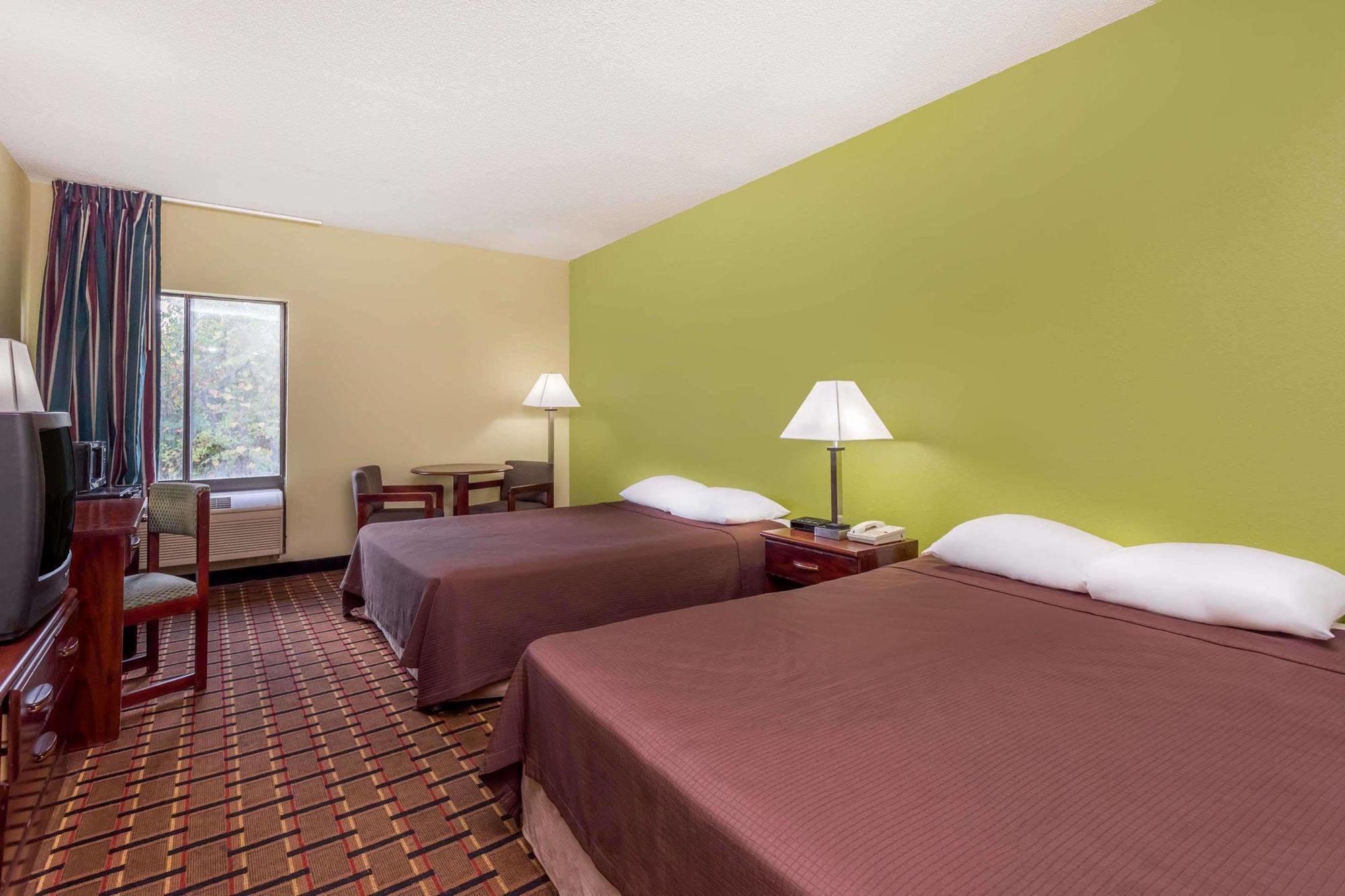 Super 8 By Wyndham Greer/Spartanburg Area Bagian luar foto