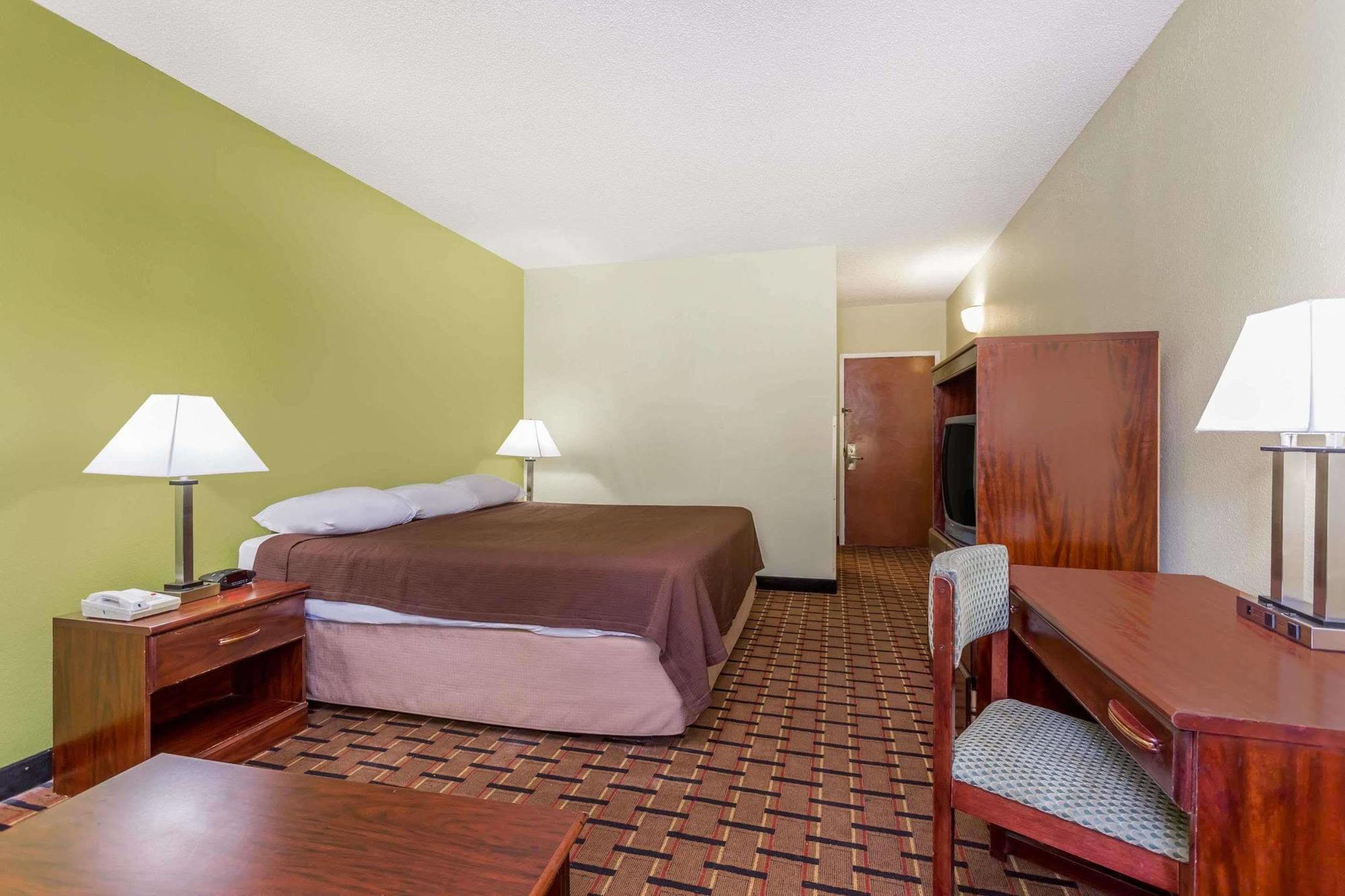 Super 8 By Wyndham Greer/Spartanburg Area Bagian luar foto